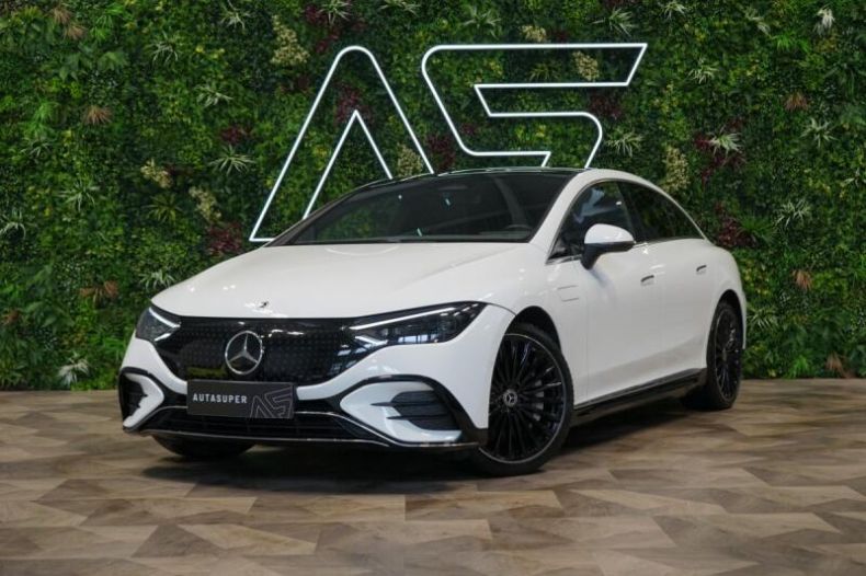 Mercedes EQE - hlavní foto