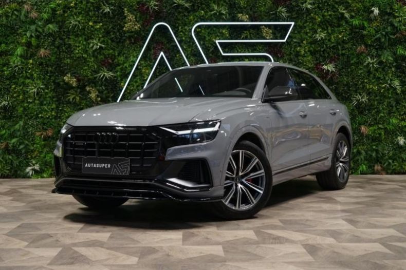 Audi Q8 - hlavní foto