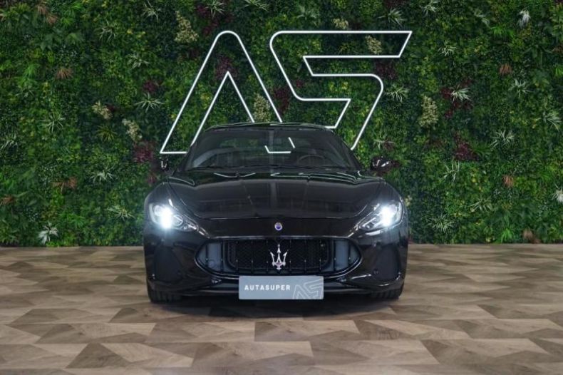 Maserati Granturismo - hlavní fotka