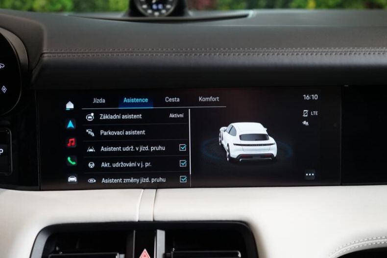 Porsche Taycan - hlavní fotka