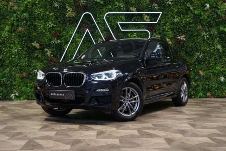 BMW X4 - hlavní fotka