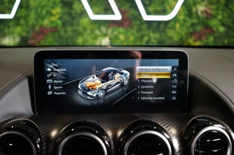 Mercedes AMG GT - hlavní fotka