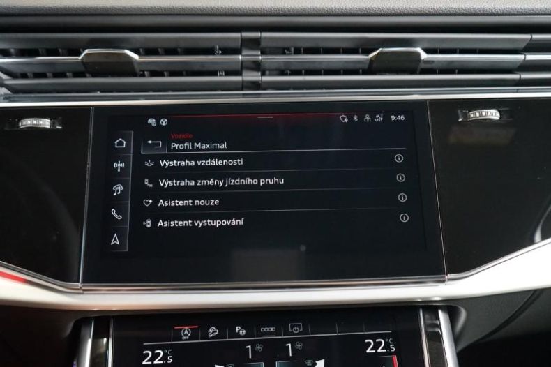 Audi Q7 - hlavní fotka