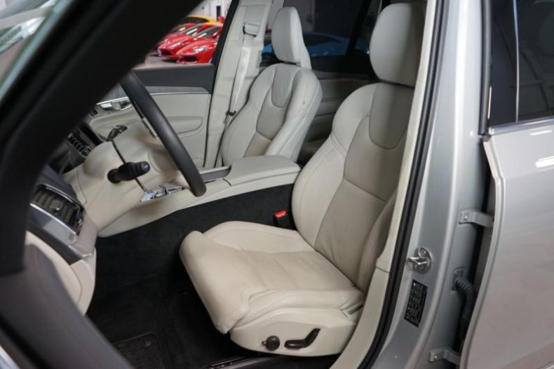 Volvo XC90 - hlavní fotka