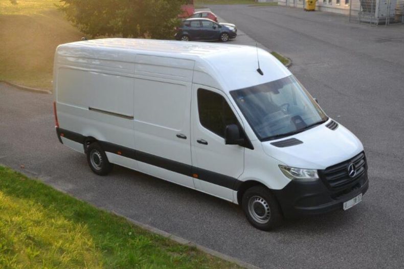 Mercedes Sprinter - hlavní foto