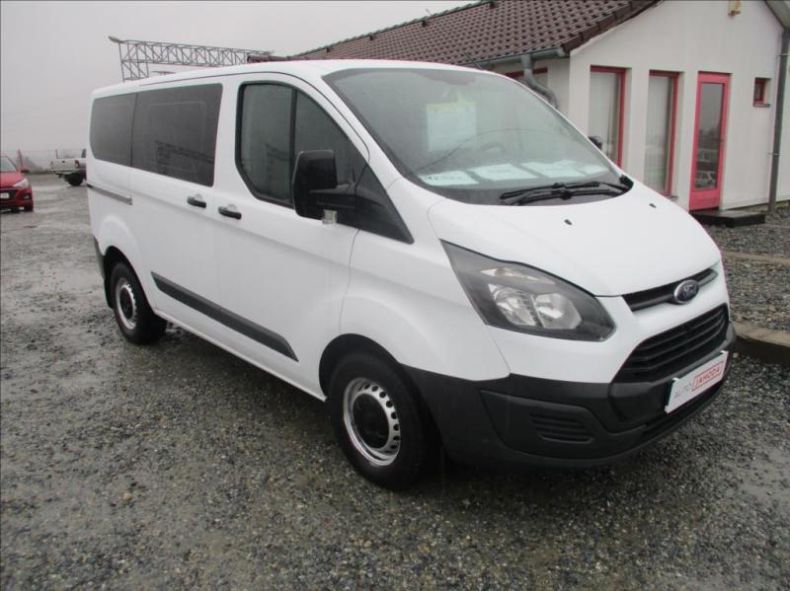 Ford Transit - hlavní foto