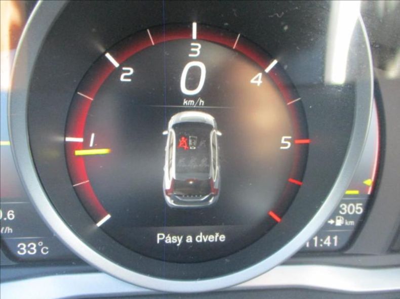 Volvo V60 - hlavní fotka