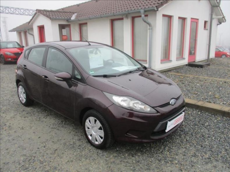 Ford Fiesta - hlavní foto