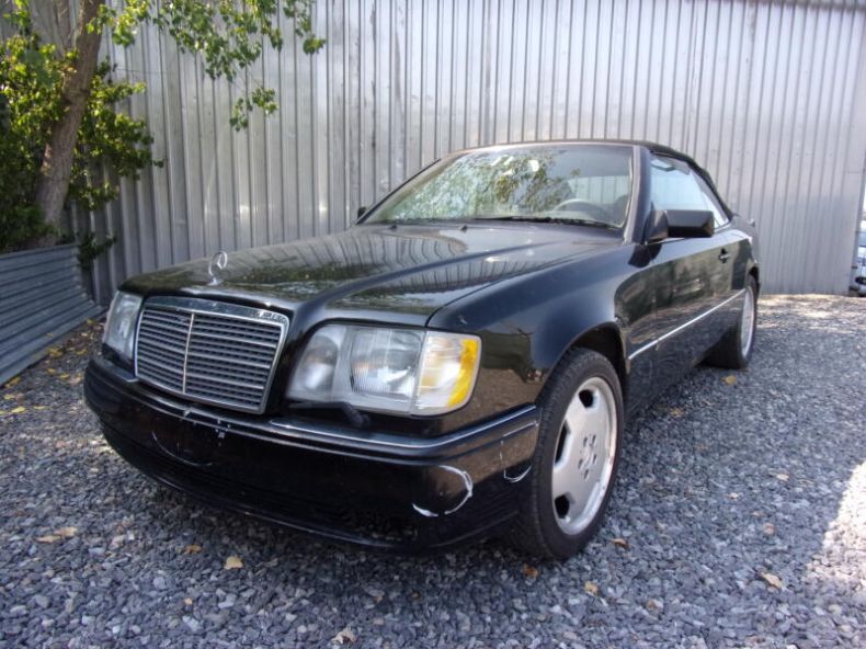 Mercedes Třída E - hlavní foto