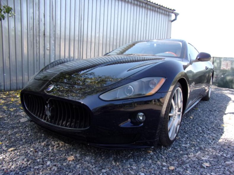 Maserati Granturismo - hlavní fotka