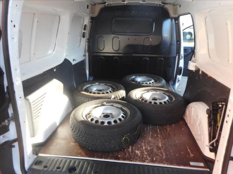 Renault Kangoo - hlavní fotka