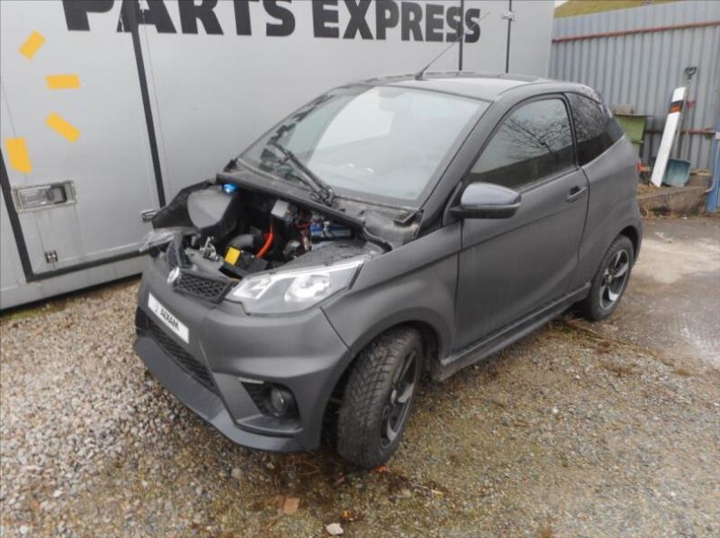 Aixam Coupé - hlavní foto