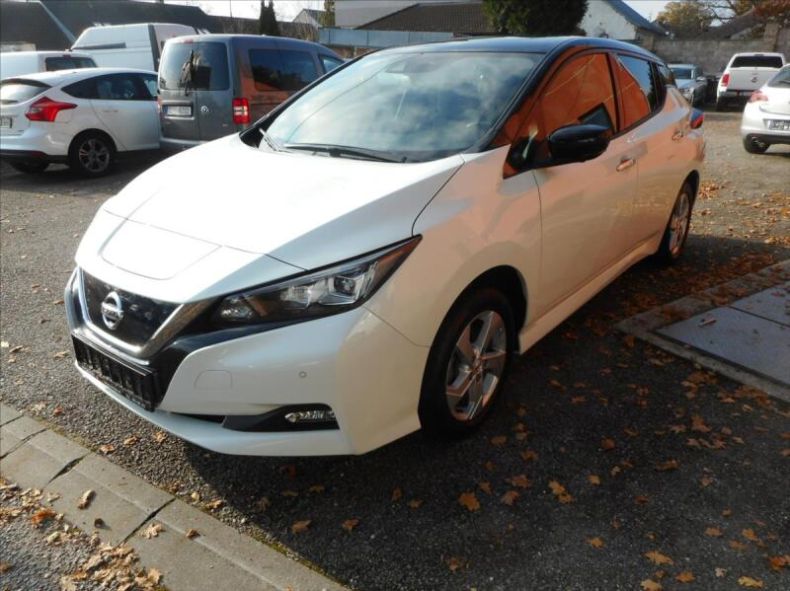 Nissan Leaf - hlavní foto