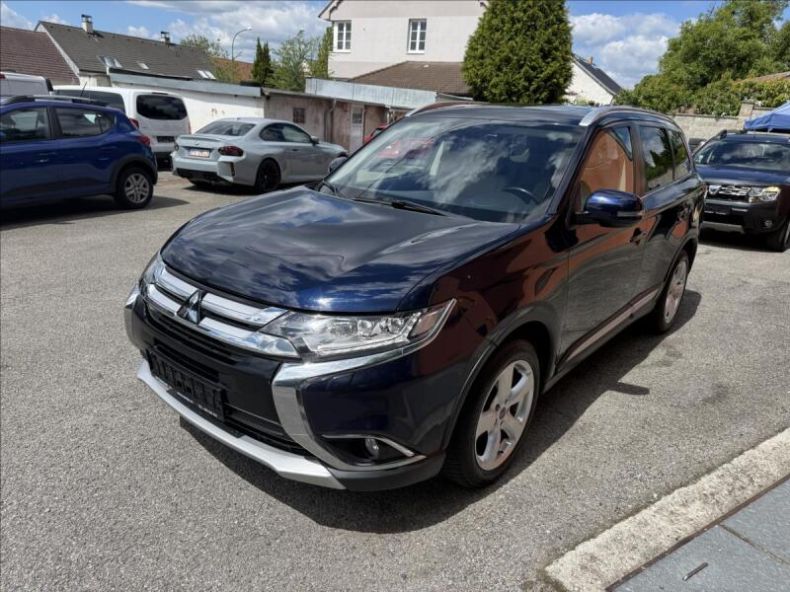 Mitsubishi Outlander - hlavní fotka inzerátu