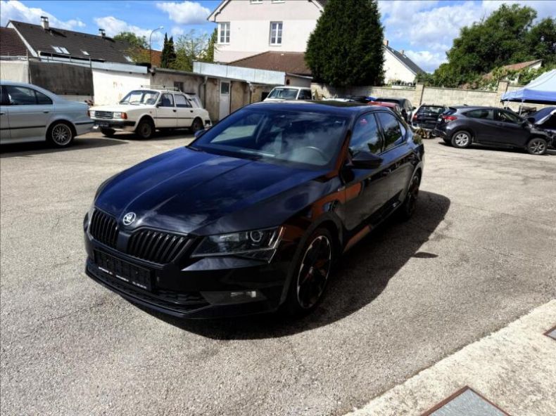 Škoda Superb - hlavní fotka