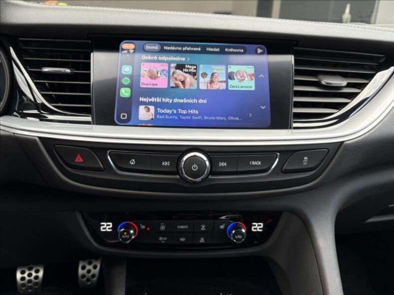 Opel Insignia - hlavní fotka