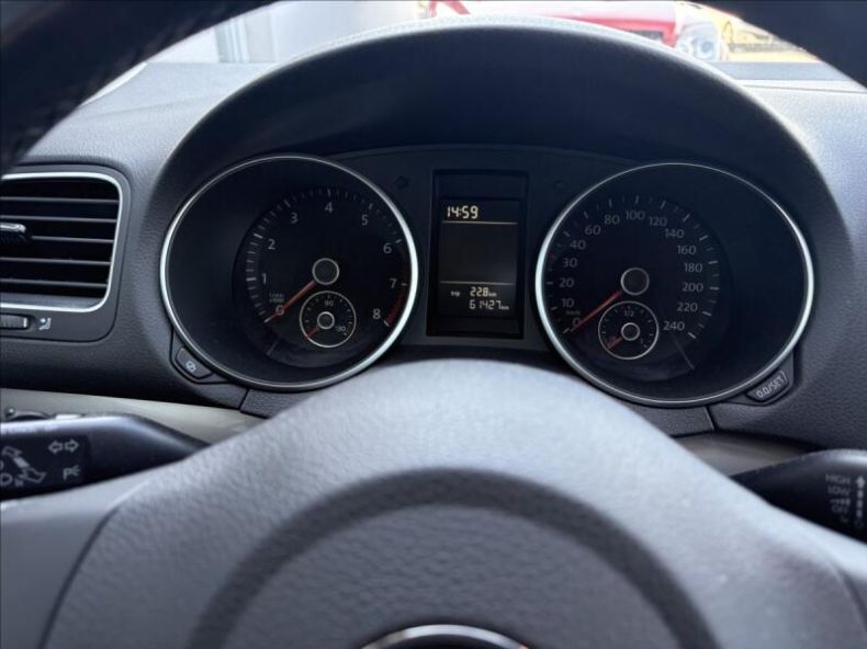 Volkswagen Golf - hlavní fotka