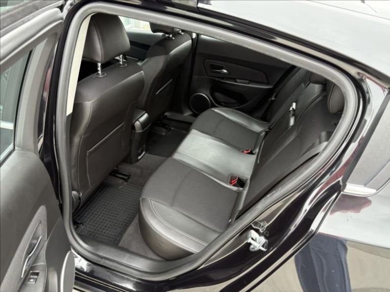 Chevrolet Cruze - hlavní fotka