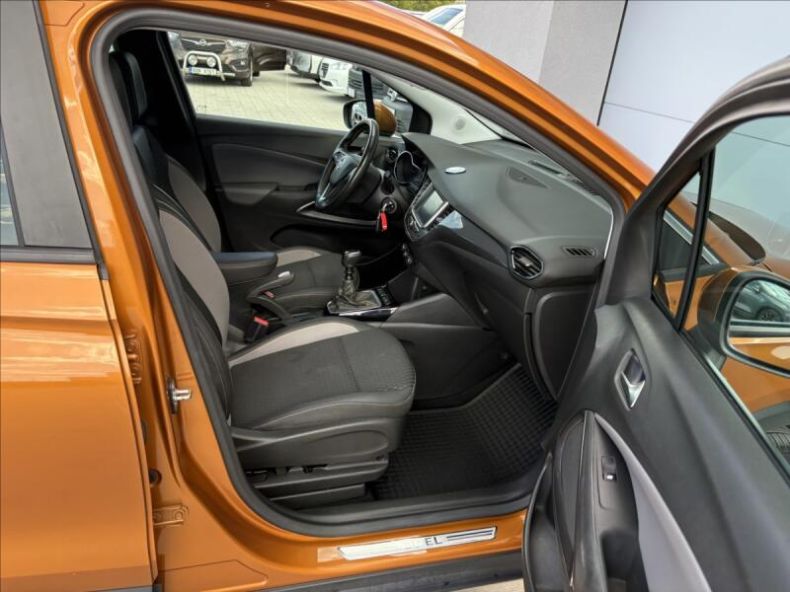 Opel Crossland X - hlavní fotka