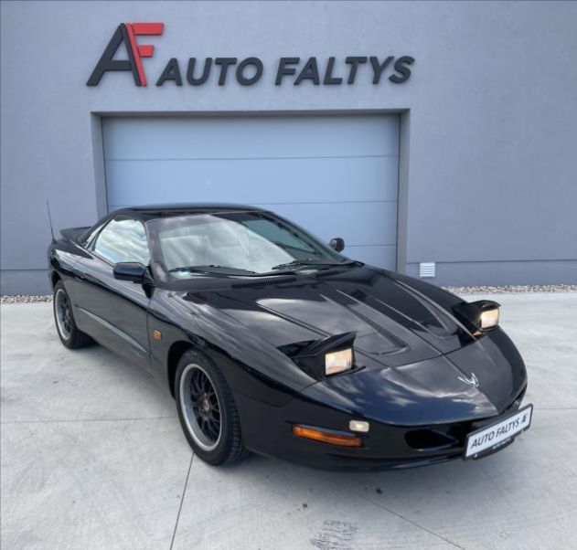 Pontiac Firebird - hlavní fotka inzerátu
