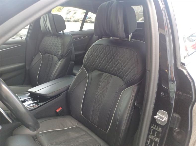 BMW Řada 5 - hlavní fotka