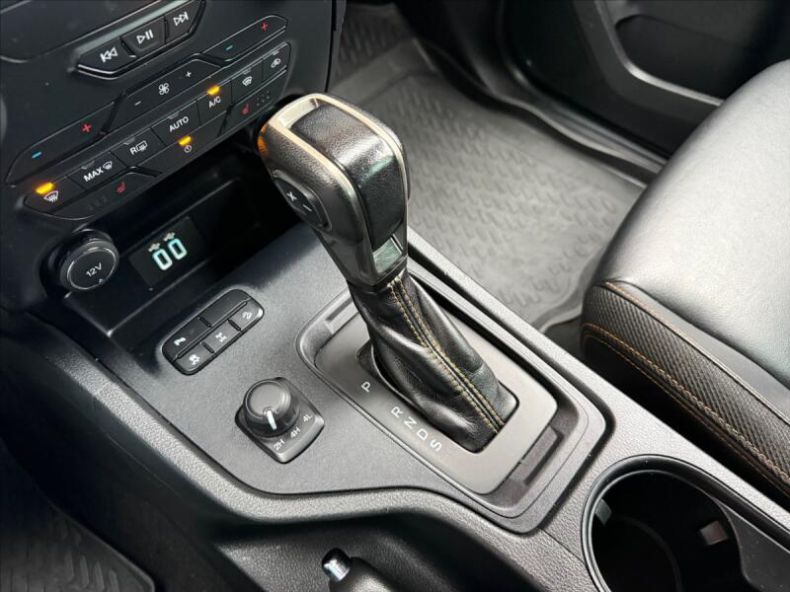 Ford Ranger - hlavní fotka