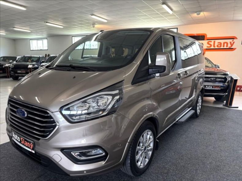 Ford Tourneo - hlavní foto