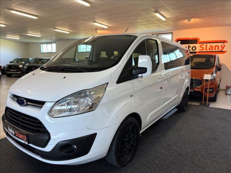Ford Tourneo - hlavní foto