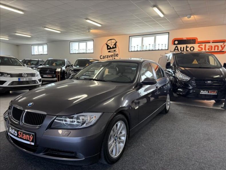 BMW Řada 3 - hlavní foto