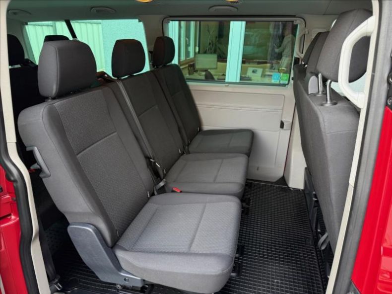 Volkswagen Transporter - hlavní fotka