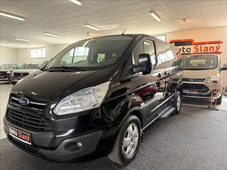Ford Tourneo - hlavní foto
