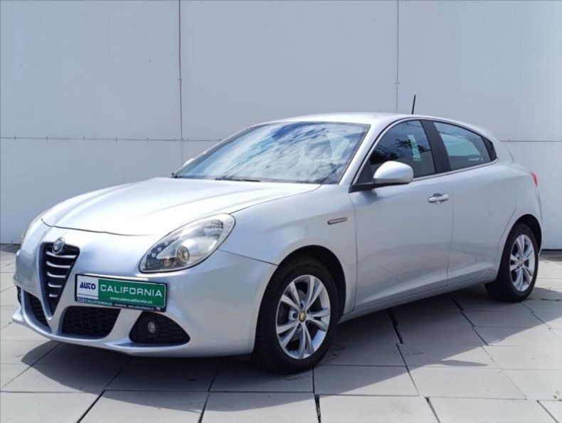 Alfa Romeo Giulietta - hlavní fotka