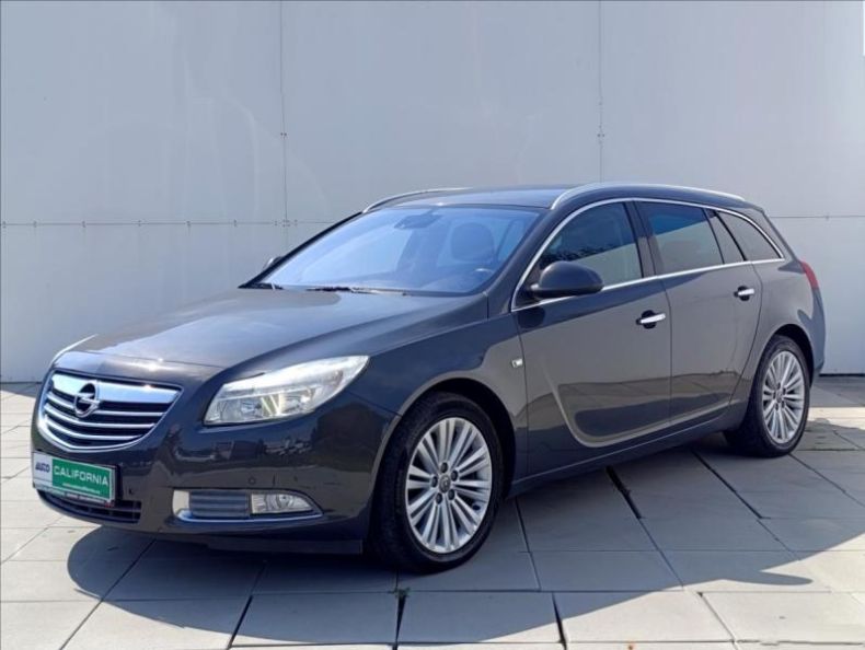 Opel Insignia - hlavní foto