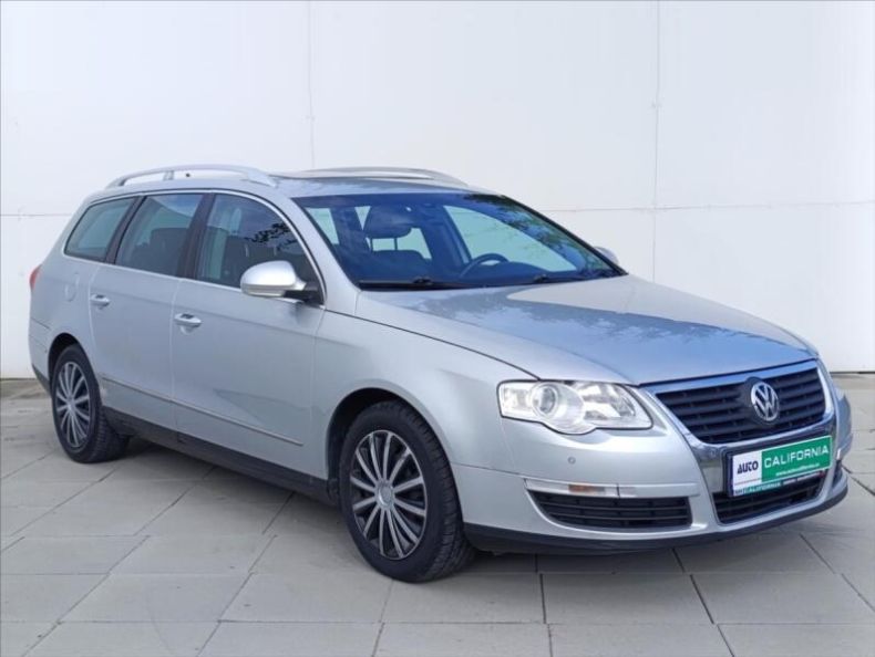 Volkswagen Passat - hlavní fotka