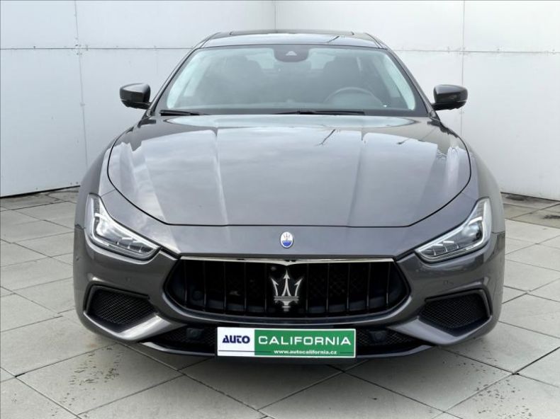 Maserati Ghibli - hlavní fotka