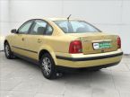 Volkswagen Passat - fotka číslo 9