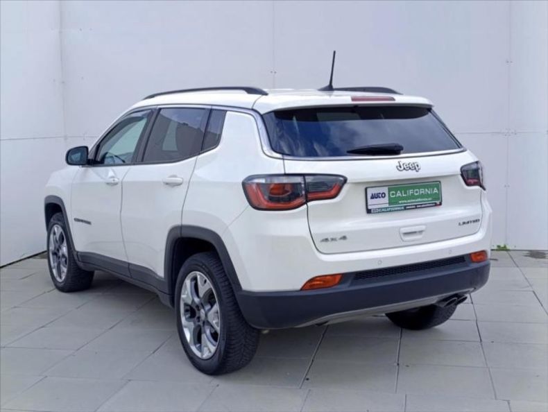 Jeep Compass - hlavní fotka