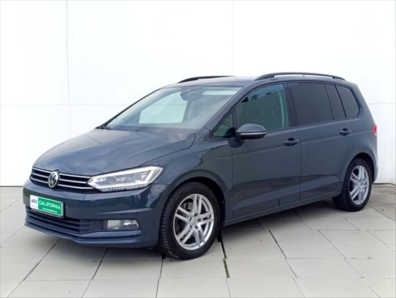 Volkswagen Touran - hlavní foto