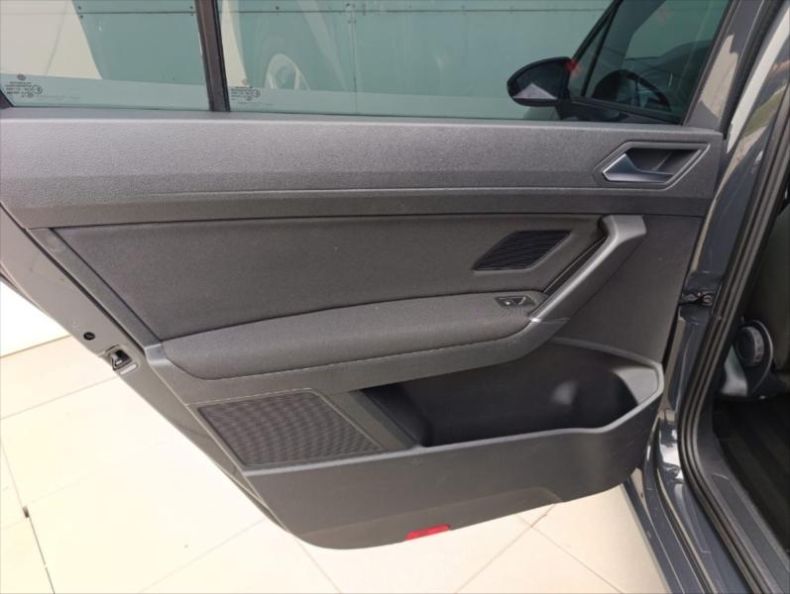 Volkswagen Touran - hlavní fotka