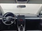 Audi A4 - fotka číslo 14