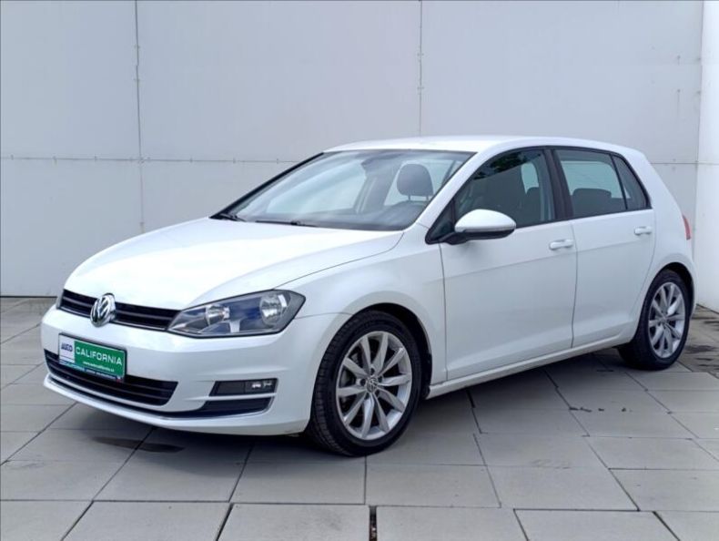 Volkswagen Golf - hlavní foto
