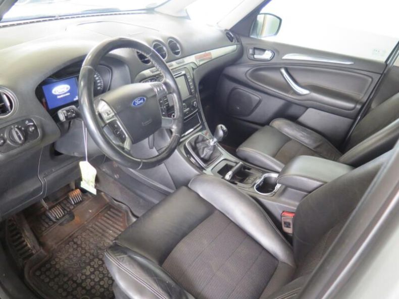 Ford Galaxy - hlavní fotka
