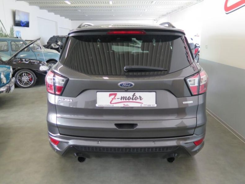 Ford Kuga - hlavní fotka