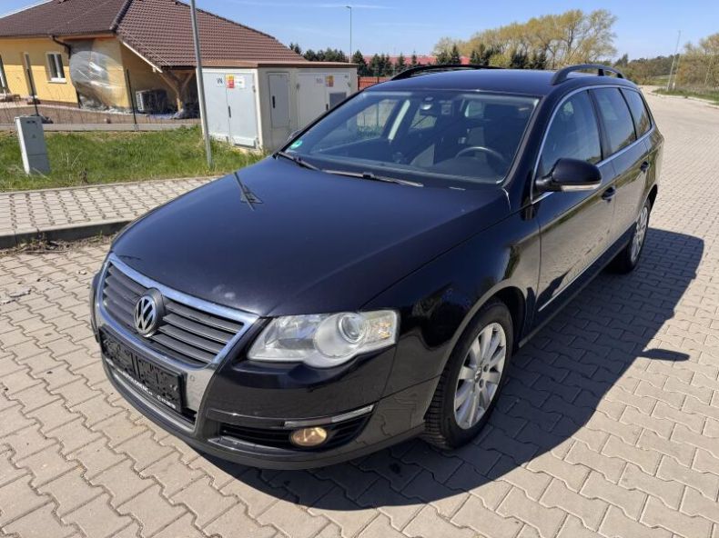 Volkswagen Passat - hlavní fotka inzerátu