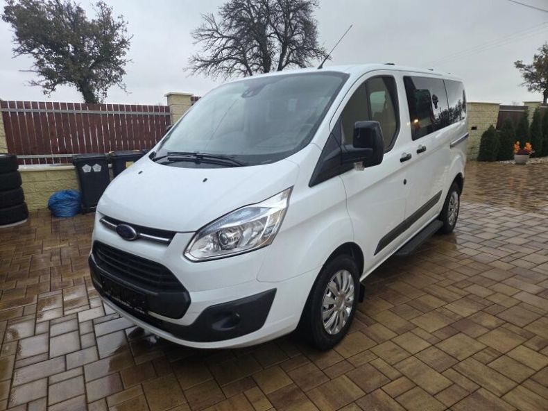 Ford Tourneo - hlavní foto
