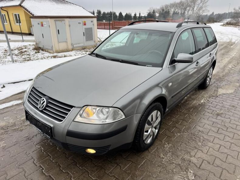 Volkswagen Passat - hlavní fotka inzerátu