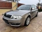 Škoda Superb - fotka číslo 1