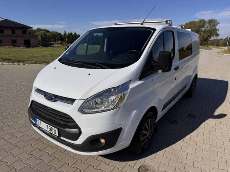 Ford Transit - hlavní foto