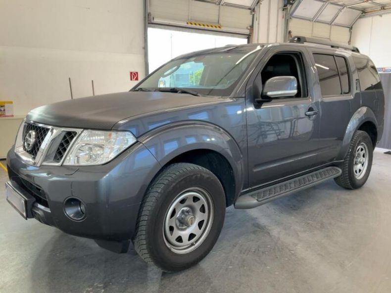 Nissan Pathfinder - hlavní fotka inzerátu