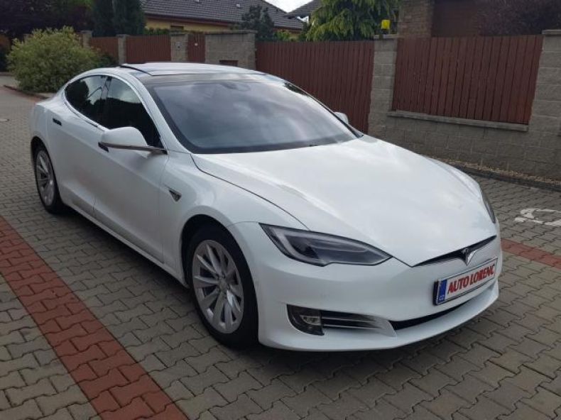 Tesla S-type - hlavní fotka